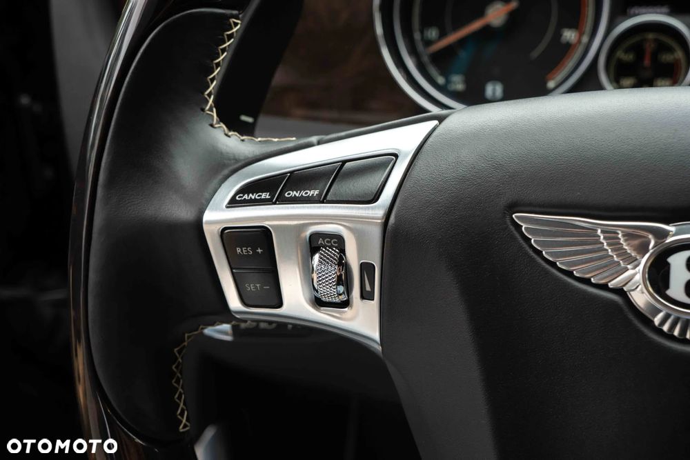 Bentley Continental GT V8 - 25
