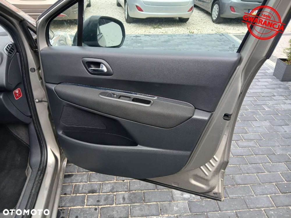 Peugeot 5008 2.0 HDi Family - 34