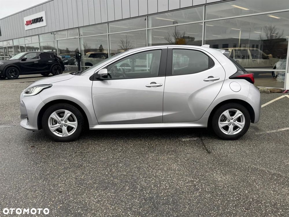 Toyota Yaris Hybrid 1.5 Active - 4