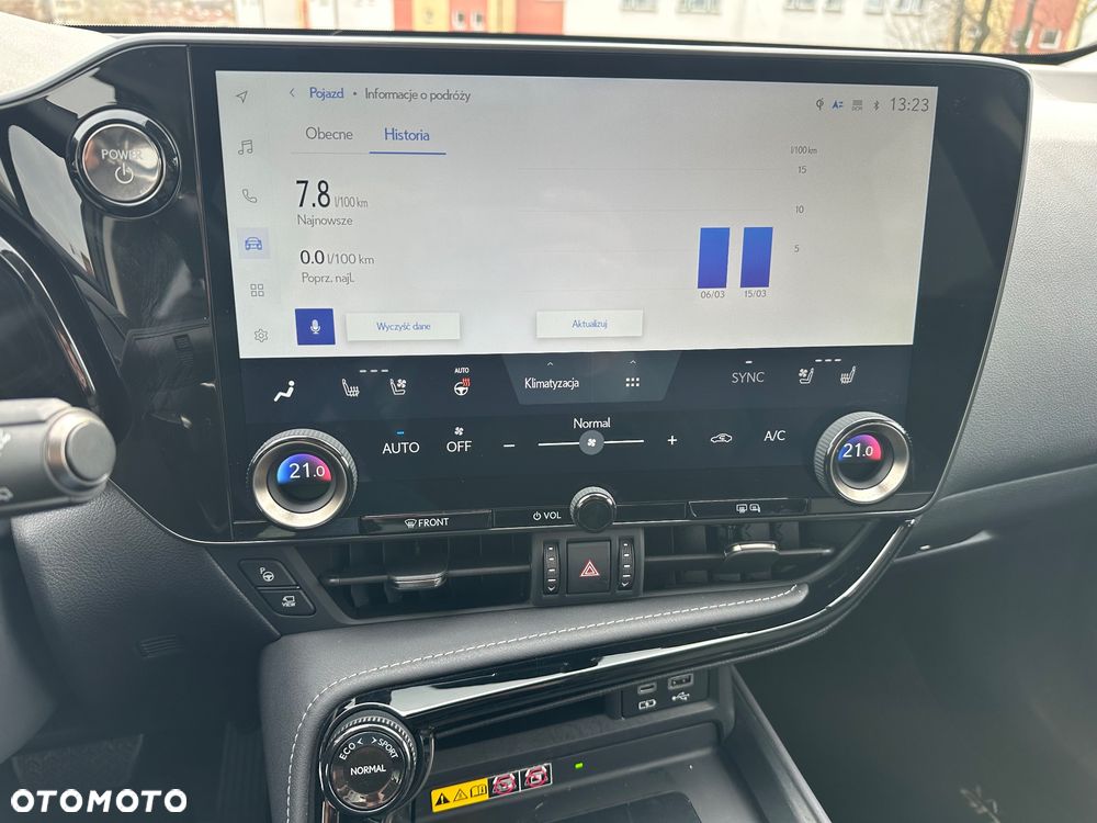 Lexus NX 350h Omotenashi AWD - 32