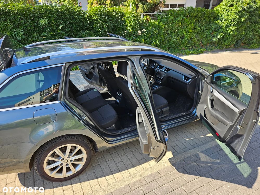 Skoda Octavia 2.0 TDI Style - 14