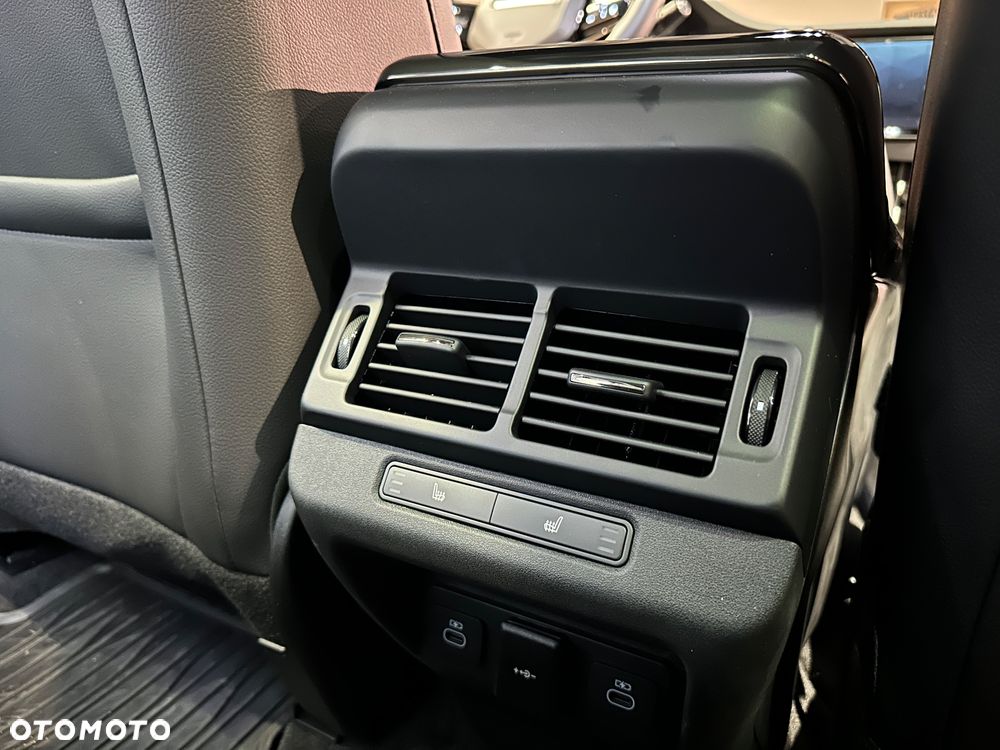 Land Rover Range Rover Evoque - 17