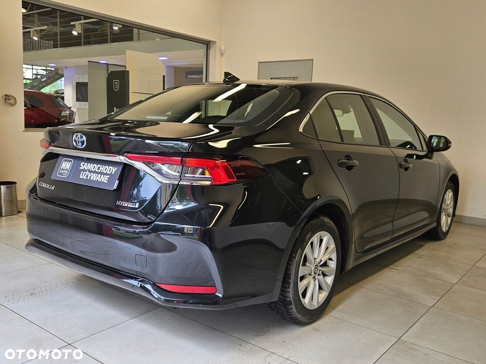 Toyota Corolla - 4