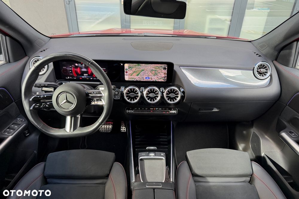 Mercedes-Benz GLA 200 AMG Line - 7