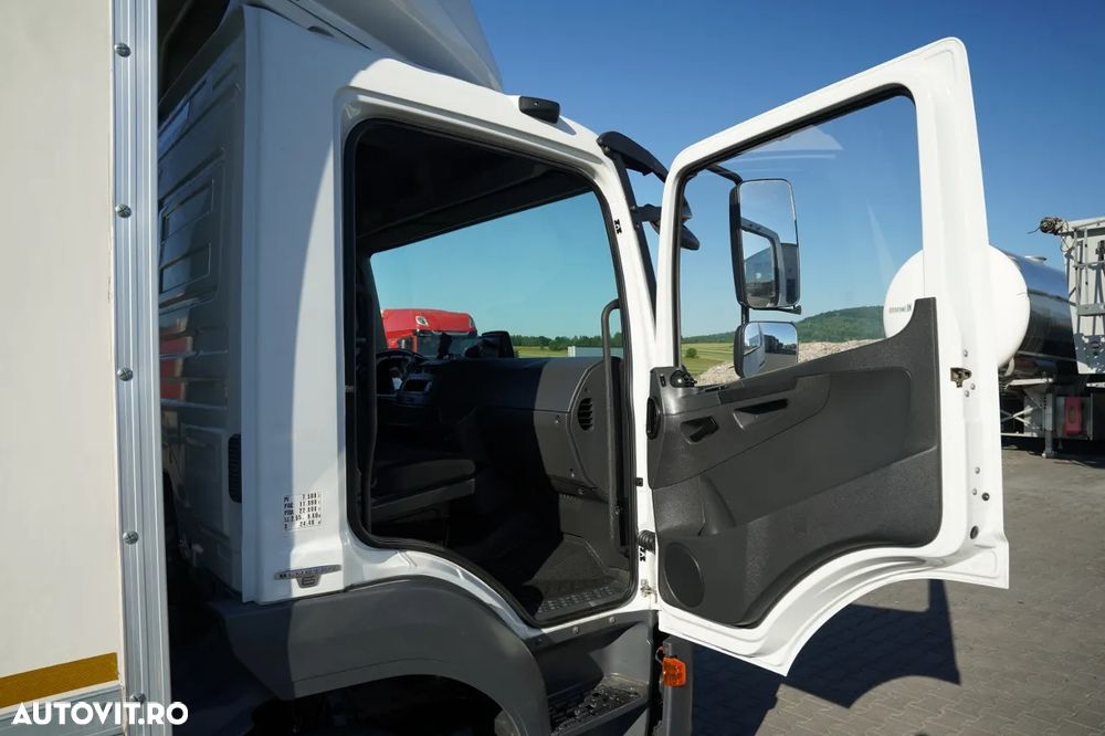 Mercedes-Benz ATEGO 1218 / 4X2 / CONTAINER / DHOLLANDIA LIFT - 1.500 KG / ROLLER - 36