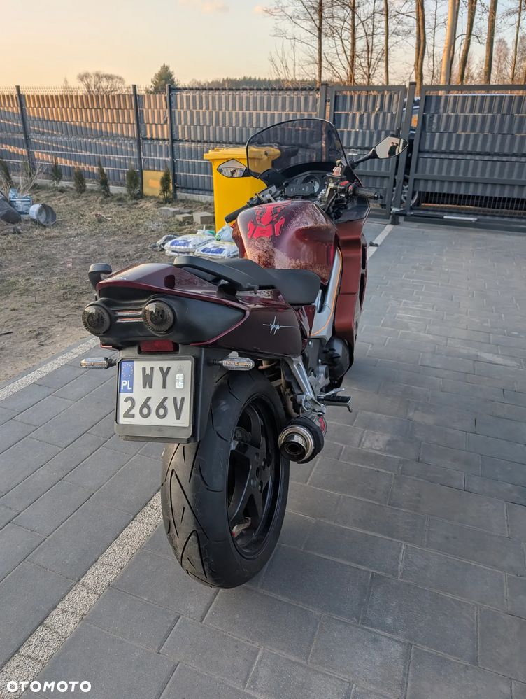 Honda VFR - 4