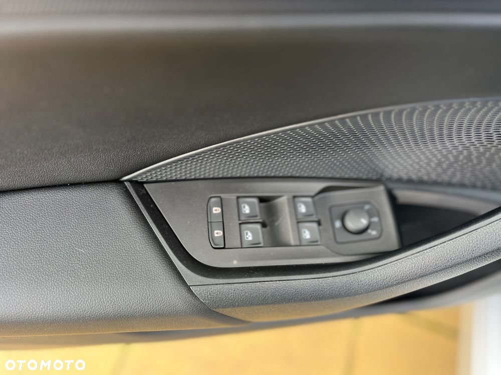 Skoda Octavia 1.5 TSI ACT Ambition - 36