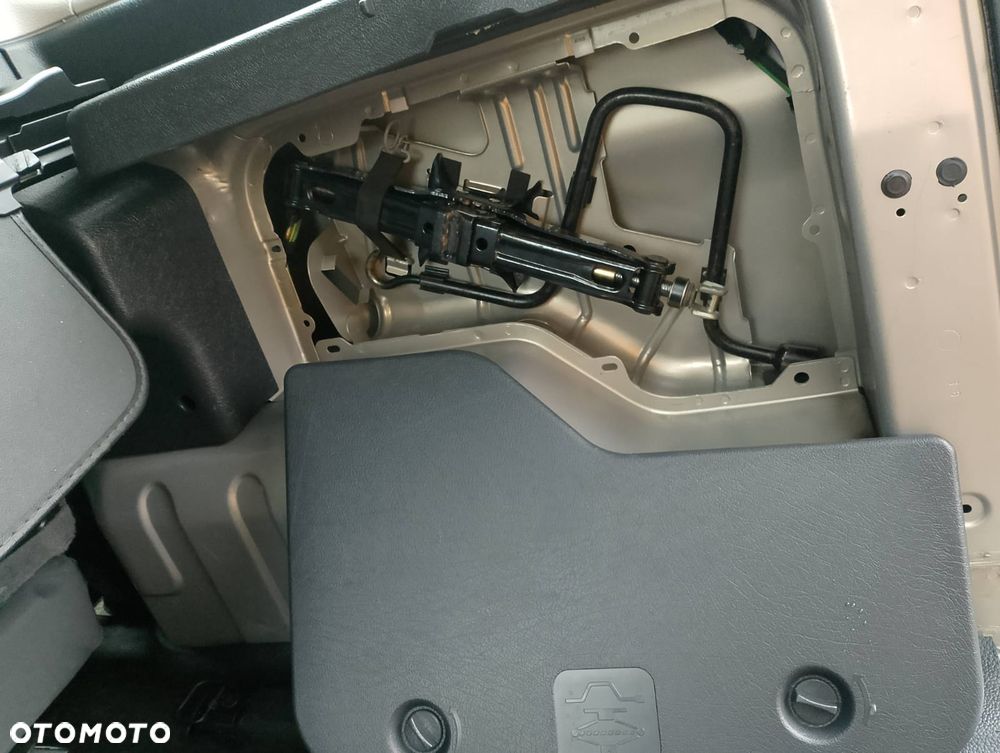 Citroën Berlingo 1.6i Pakiet Plus - 19