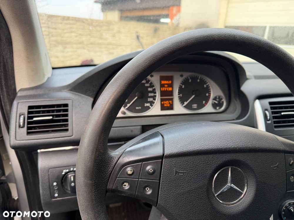 Mercedes-Benz Klasa B 160 - 6