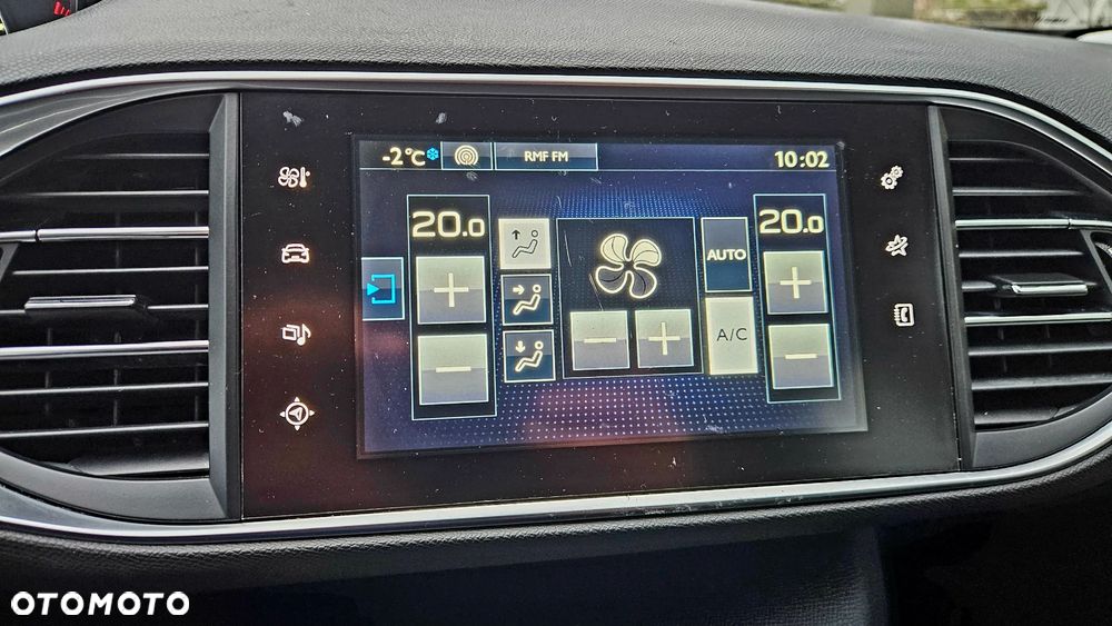 Peugeot 308 BlueHDi FAP 120 EAT6 Stop & Start Allure - 29