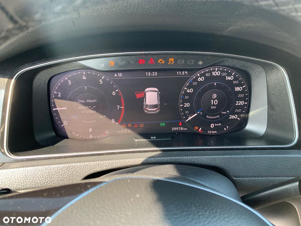 Volkswagen Golf 1.4 TSI BMT Comfortline DSG - 18