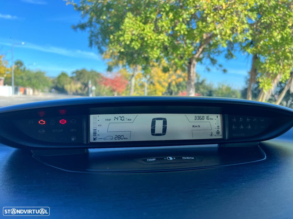 Citroën C4 1.6 HDi SX - 18