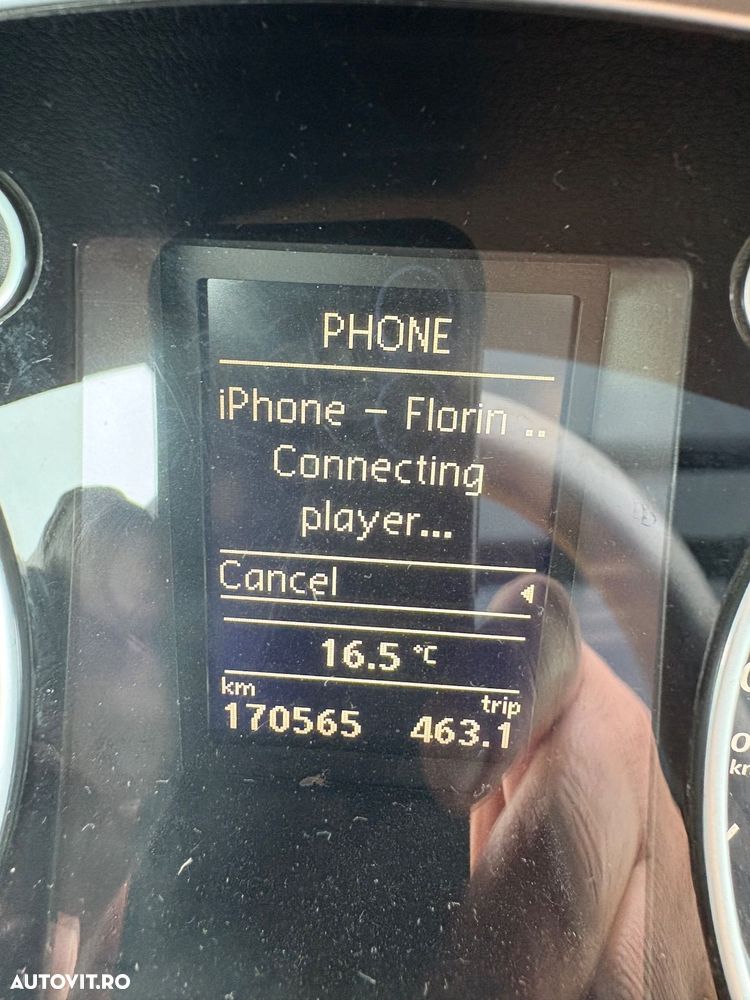 Volkswagen Passat - 12