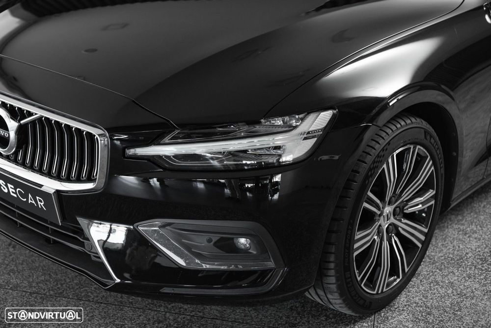 Volvo V60 2.0 B4 Momentum Geartronic - 10