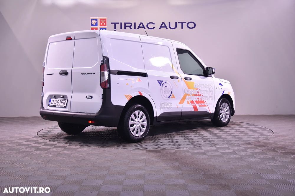 Ford Transit Courier Van - 5