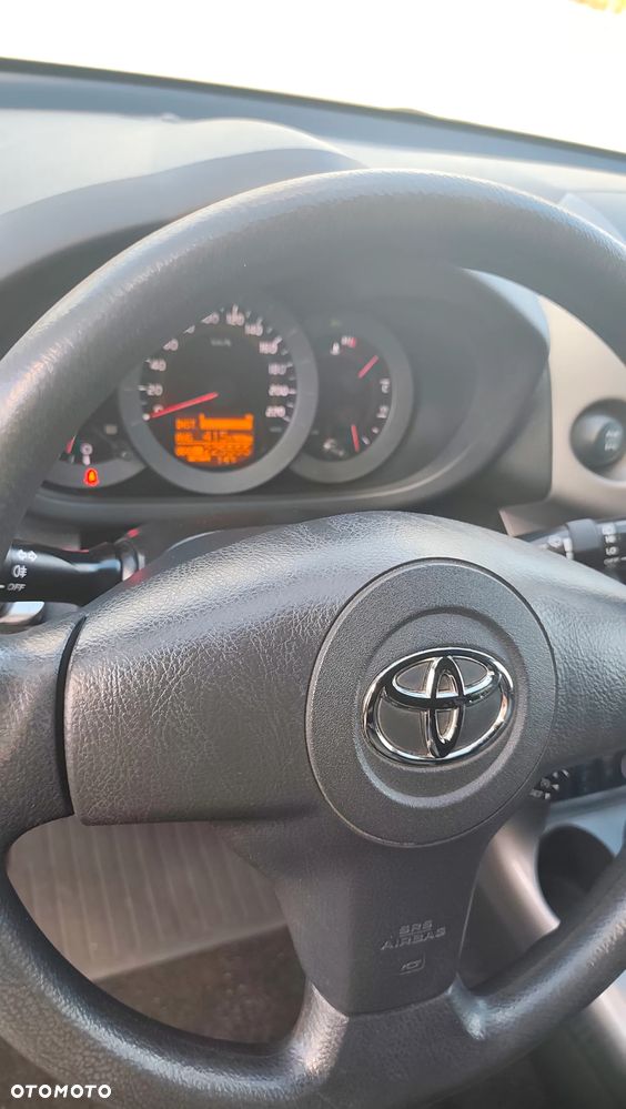 Toyota RAV4 2.0 4x4 Automatik Executive - 15