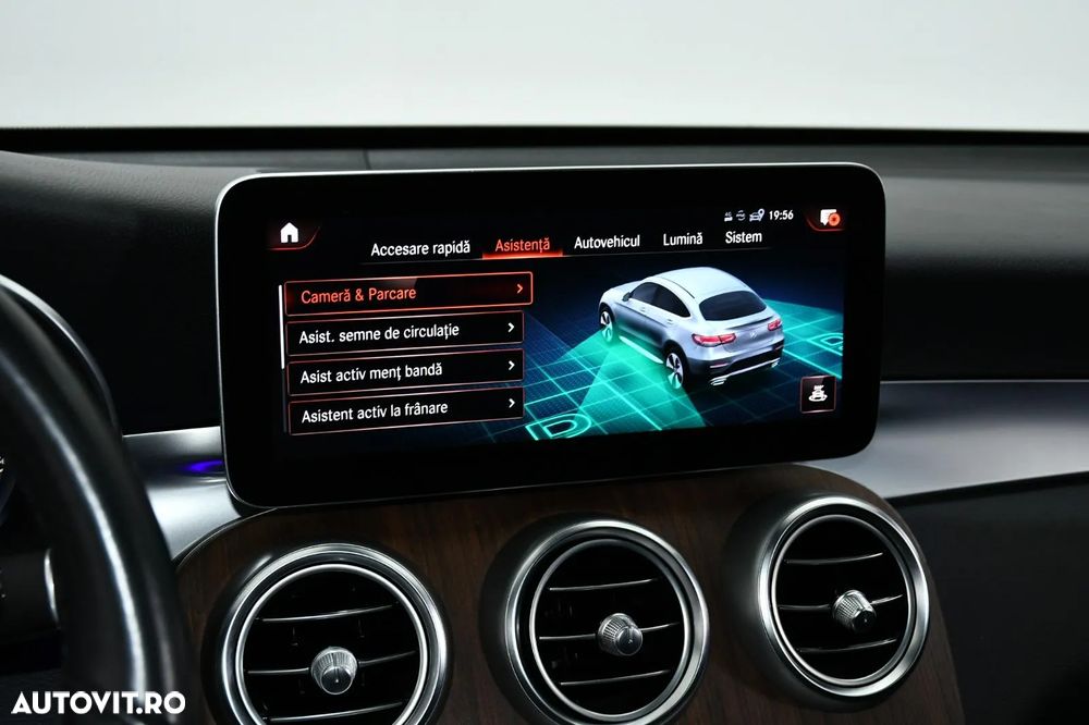 Mercedes-Benz GLC Coupe 300 e 4MATIC - 15