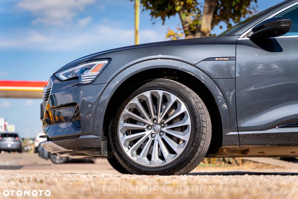 Audi e-tron 55 Quattro - 16