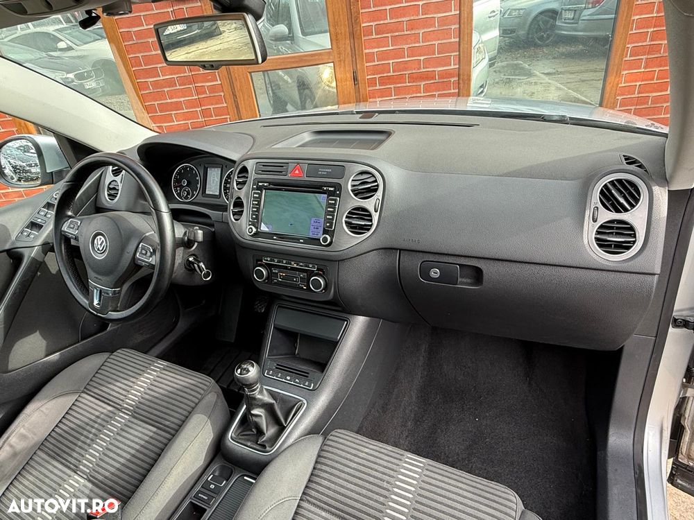 Volkswagen Tiguan - 7