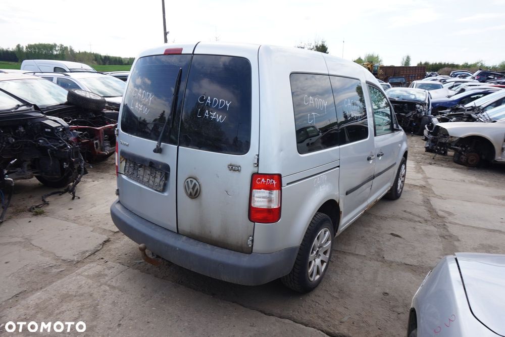 VOLKSWAGEN CADDY III PH1 2005 LA7W 1.9 TDI BJB 105KM GQR SREBRNY na części - 5