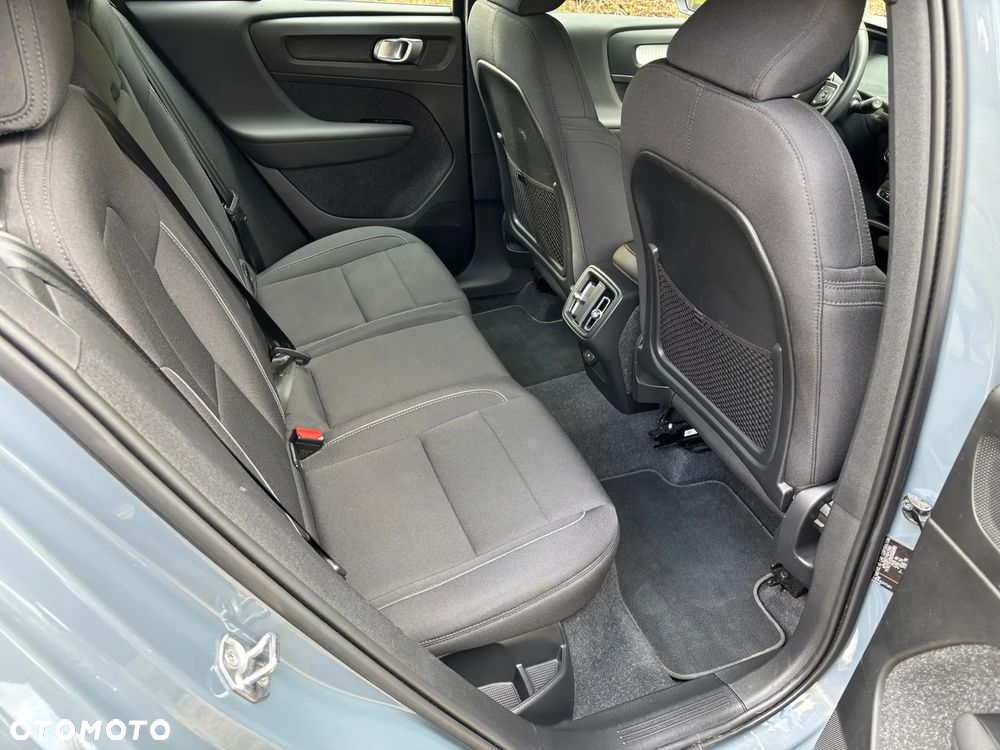 Volvo XC 40 T3 Momentum - 11