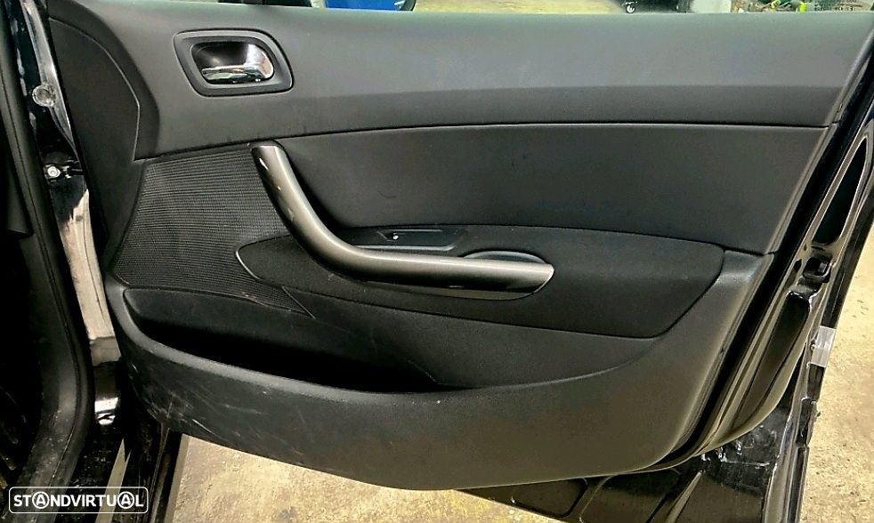 Peugeot 308 SW 1.6 HDi Executive CVM6 - 6