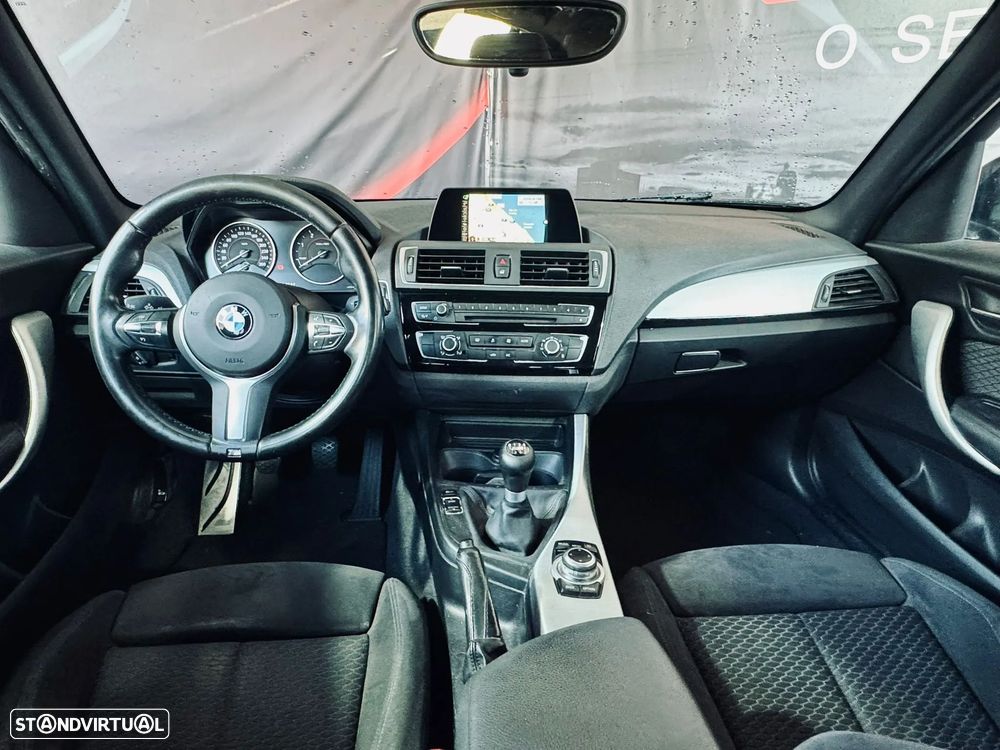 BMW 116 d Pack M - 9