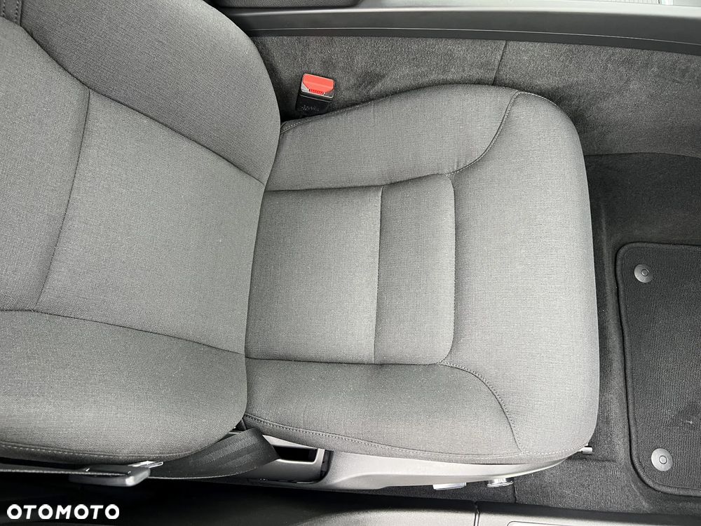 Volvo V60 B4 D Geartronic Momentum Pro - 31