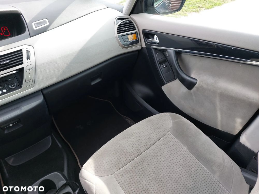 Citroën C4 Grand Picasso 2.0 HDi FAP Exclusive - 11