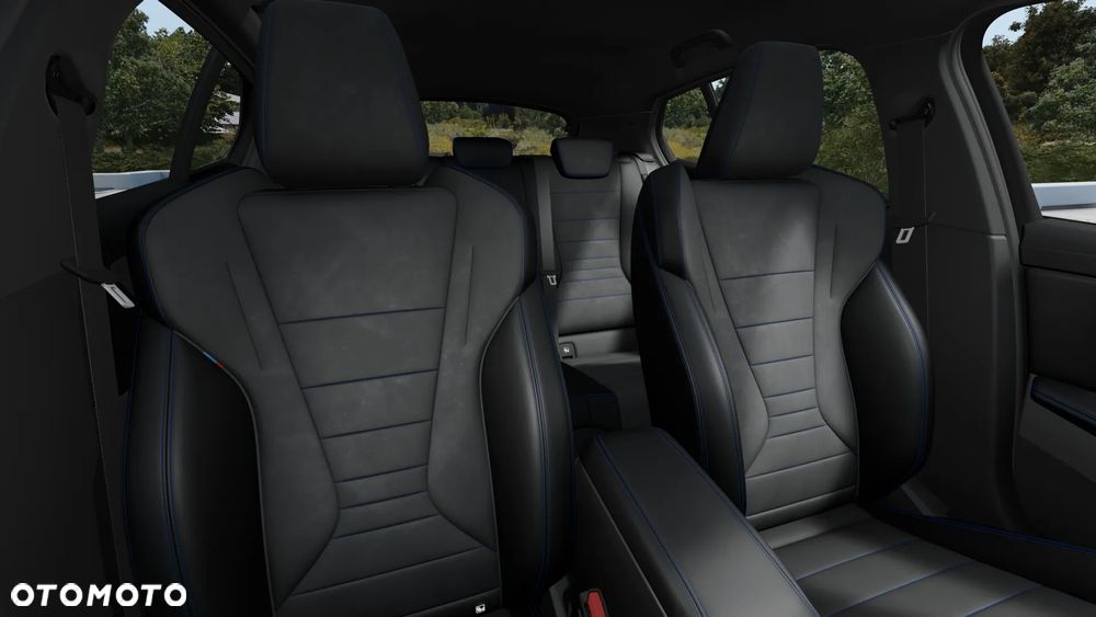 BMW Seria 1 120i M Sport - 10