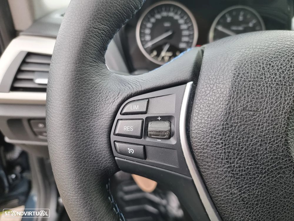 BMW 116 d EfficientDynamics Edition - 12