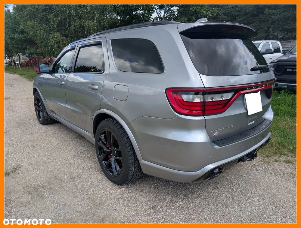 Dodge Durango 6.4 SRT - 11