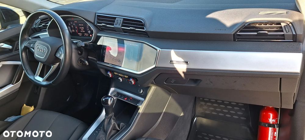 Audi Q3 - 17