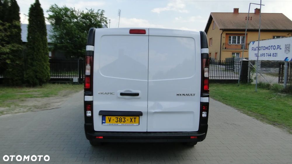 Renault Trafic - 9