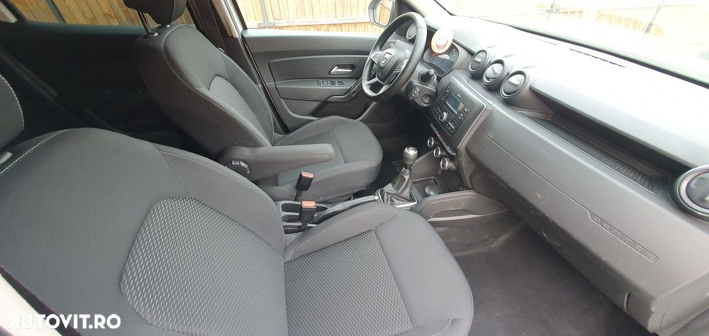 Dacia Duster 1.5 Blue dCi 4WD Comfort - 8