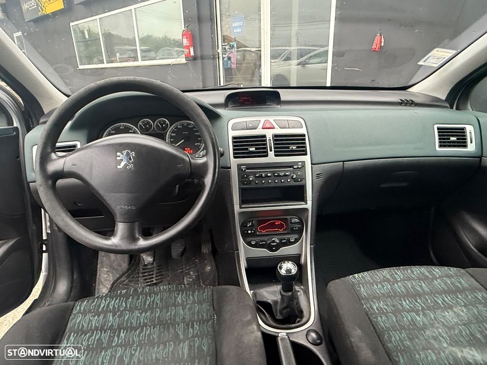 Peugeot 307 2.0 HDi 136 XSi - 15
