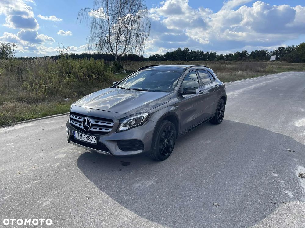 Mercedes-Benz GLA 200 7G-DCT