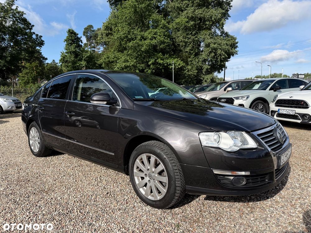 Volkswagen Passat 2.0 TDI DPF Highline - 1