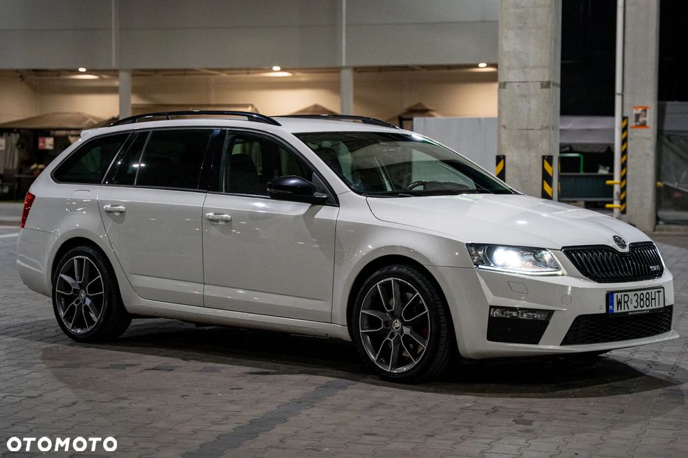 Skoda Octavia 2.0 TSI RS - 2