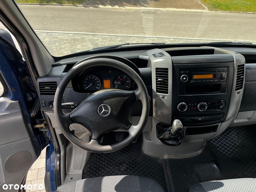 Mercedes-Benz Sprinter 317 CDI - 12