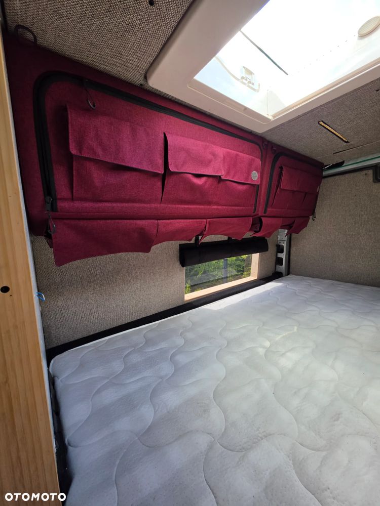 Mercedes-Benz Sprinter 906.211 - 10