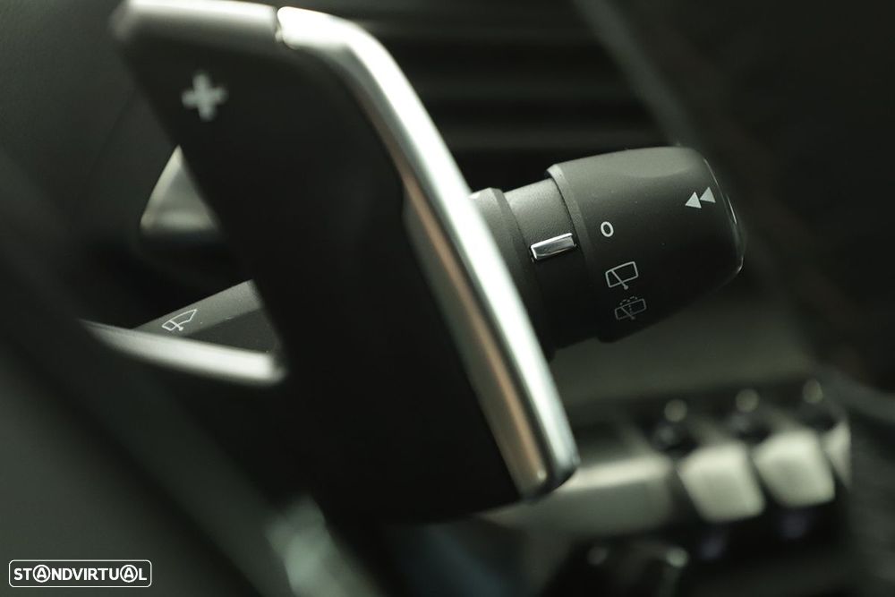 Peugeot 3008 1.2 PureTech GT EAT8 - 19