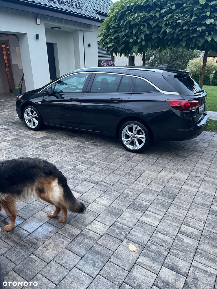 Opel Astra 1.4 T Dynamic S&S - 2