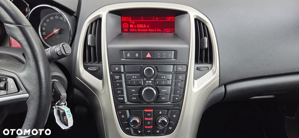 Opel Astra 1.4 ecoFLEX - 21
