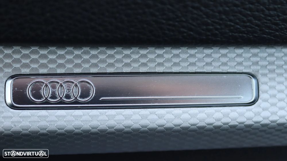 Audi Q2 1.0 TFSI Sport S tronic - 12