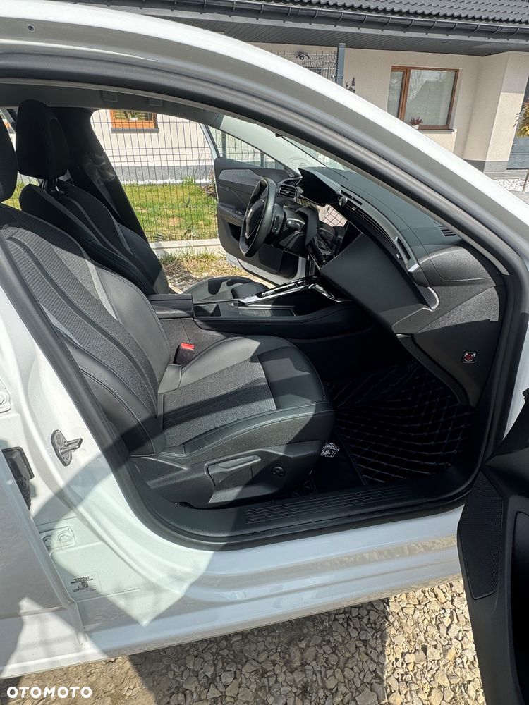 Peugeot 308 PureTech 130 GPF EAT8 Stop & Start Allure Pack - 12