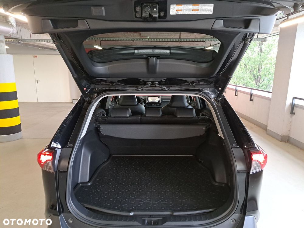Toyota RAV4 - 14