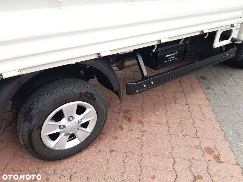 JAC x200 - 17