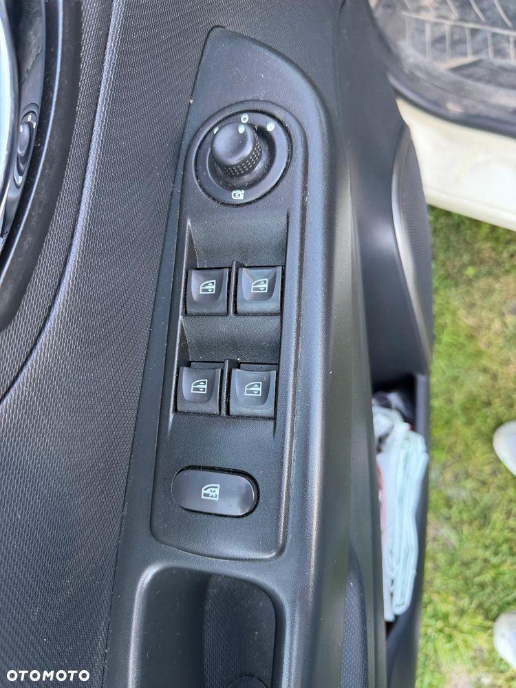 Renault Captur 0.9 Energy TCe Zen EU6 - 8