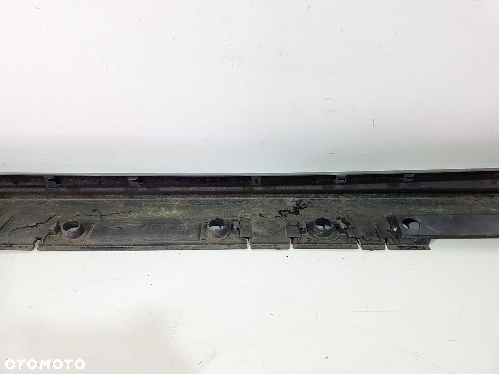 TOYOTA COROLLA E21 KOMBI LISTWA PROGOWA NAKŁADKA PRÓG PRAWA 75850-02220 ORG - 7